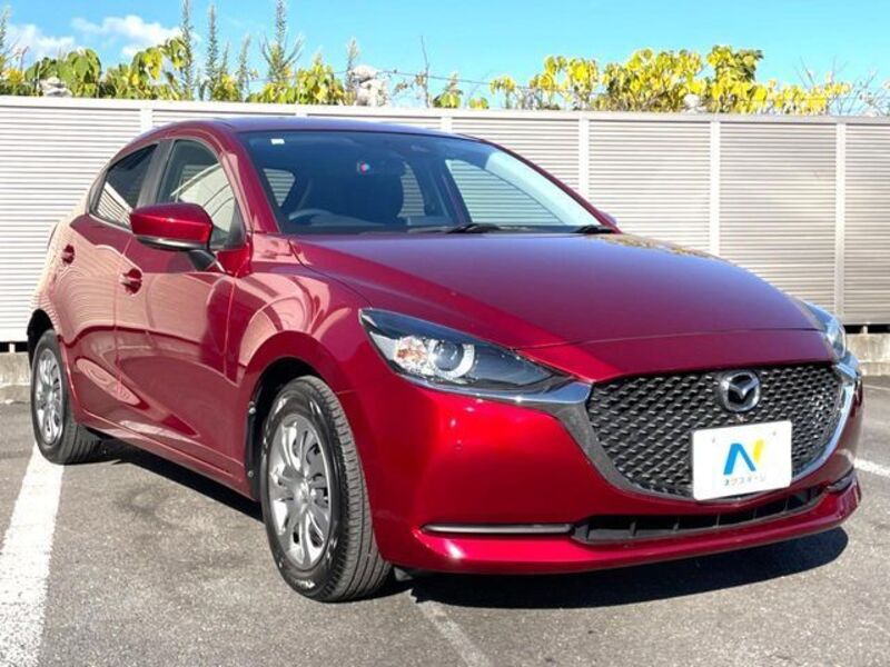 MAZDA2