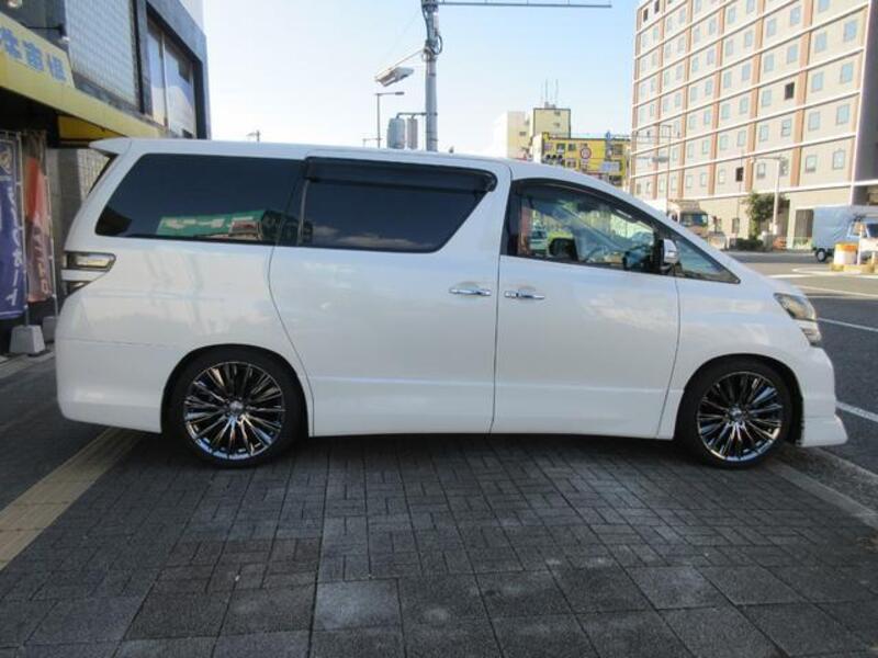VELLFIRE