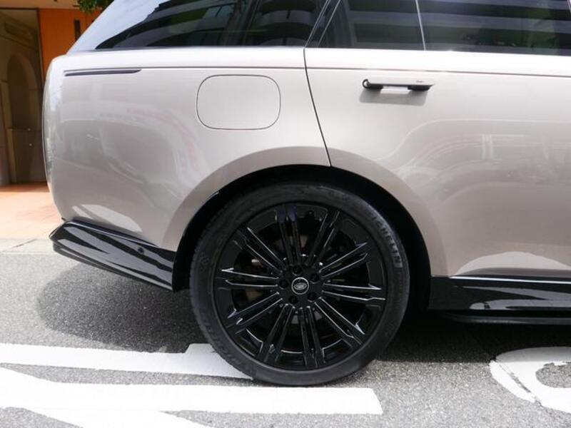 RANGE ROVER
