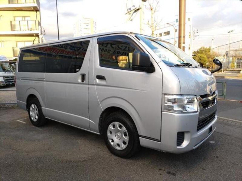 HIACE VAN
