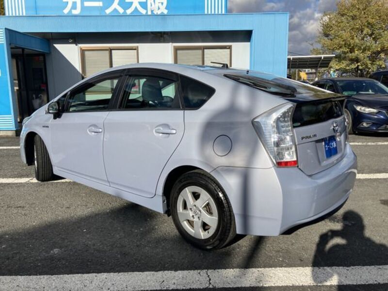 PRIUS