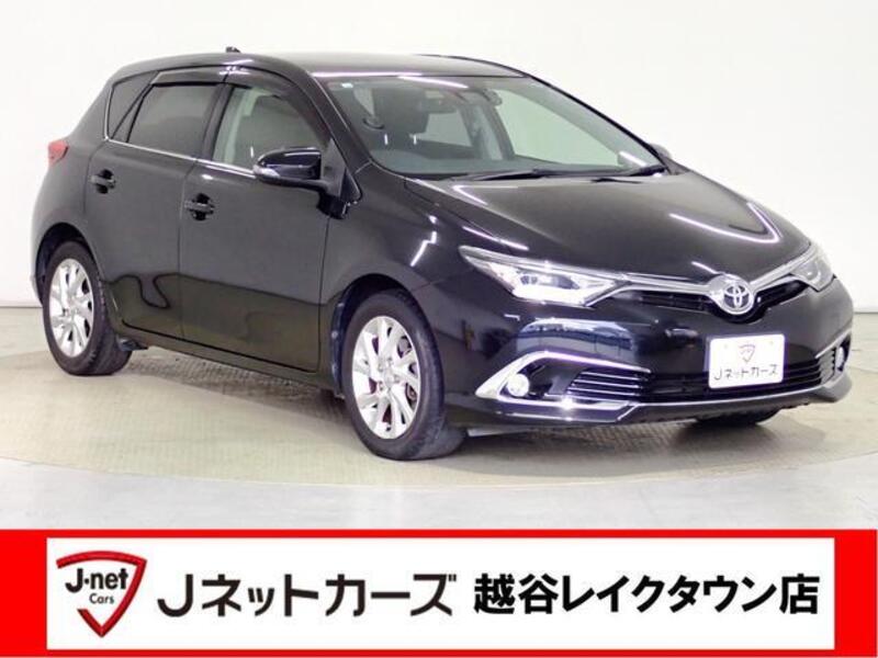 TOYOTA AURIS
