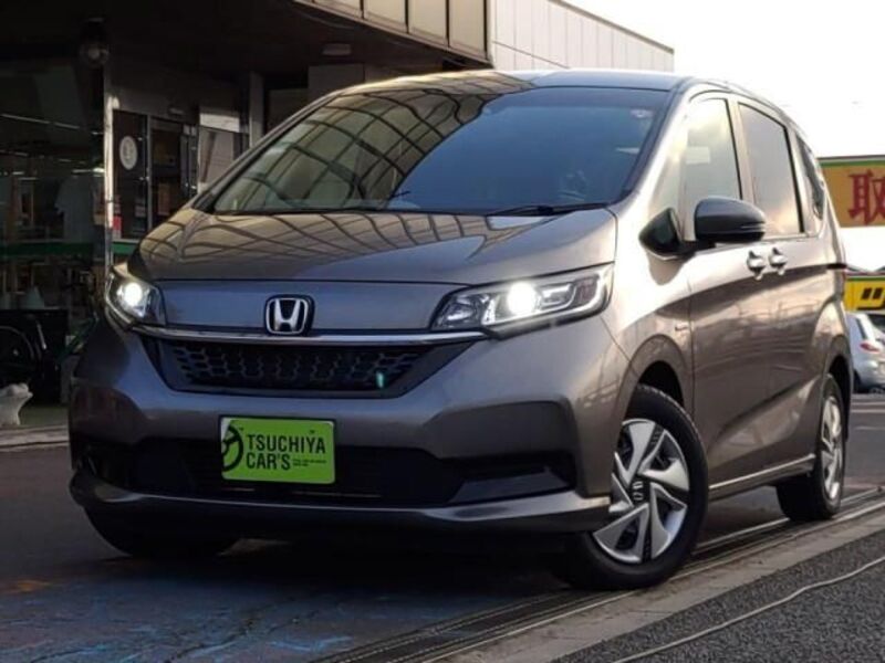 HONDA FREED HYBRID