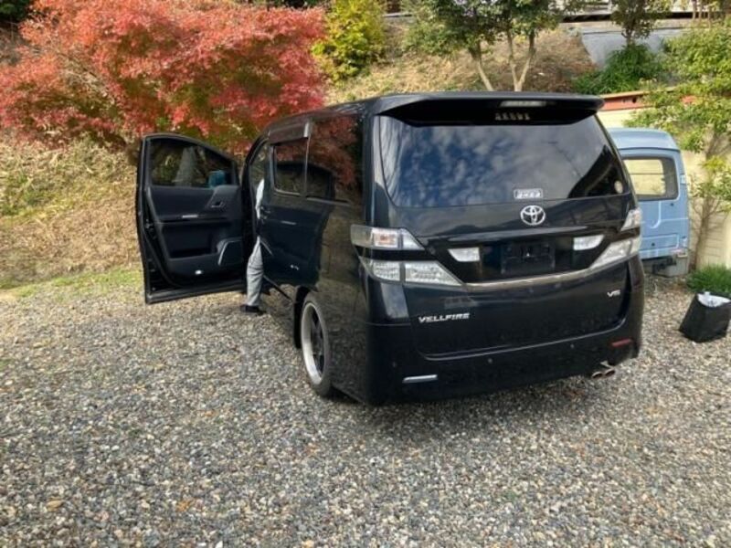 VELLFIRE