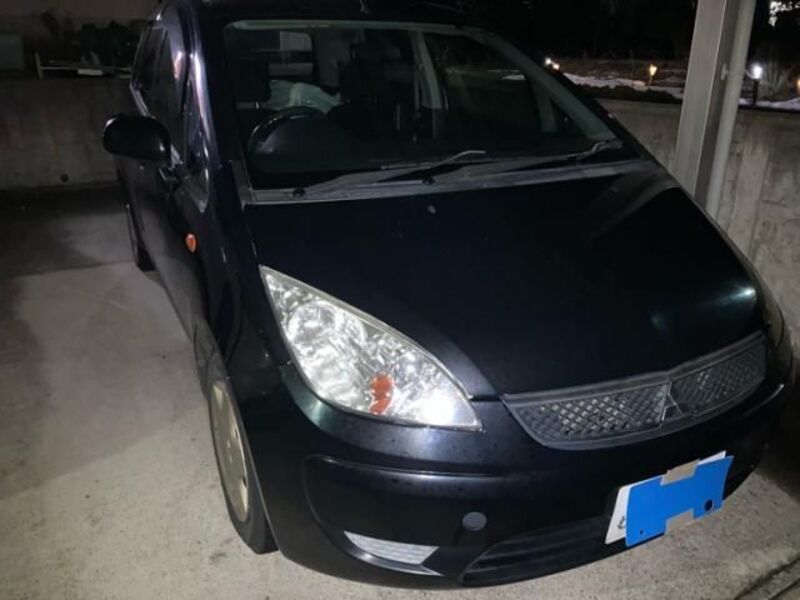MITSUBISHI COLT