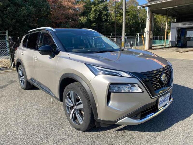 X-TRAIL