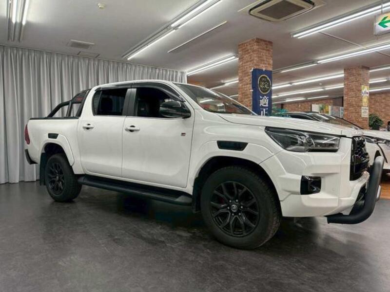 HILUX