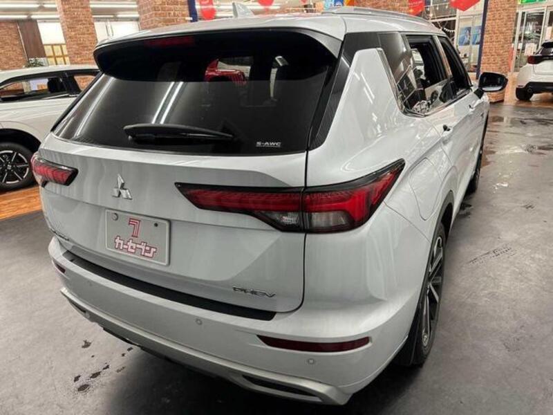 OUTLANDER PHEV