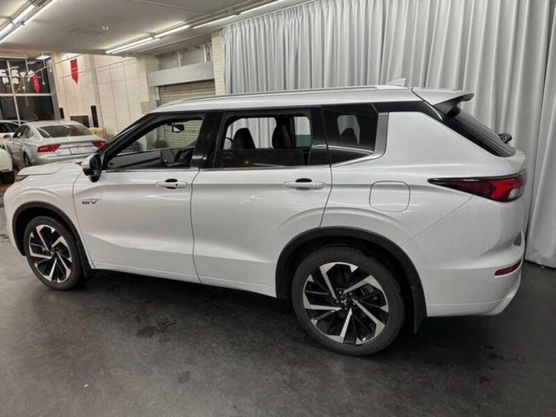 OUTLANDER PHEV