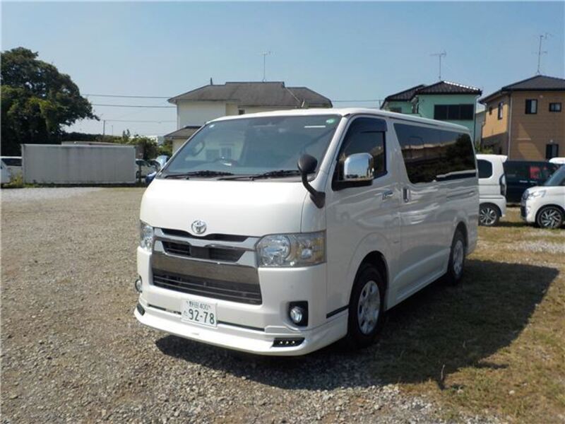HIACE VAN