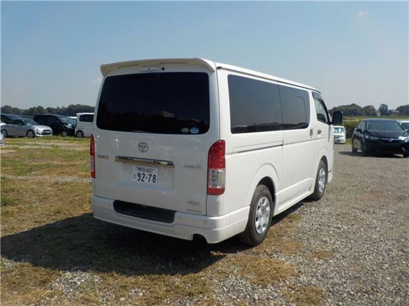 HIACE VAN