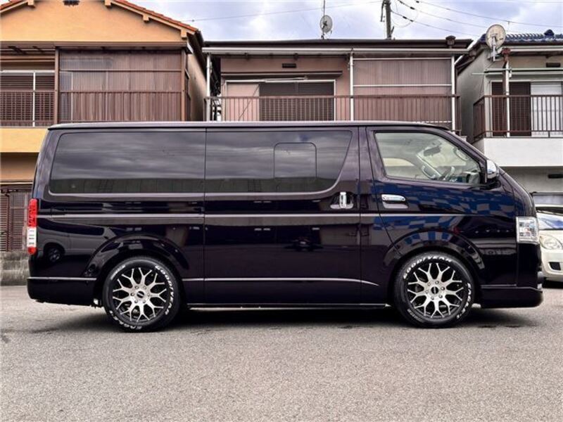 HIACE
