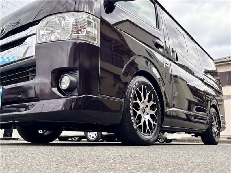HIACE