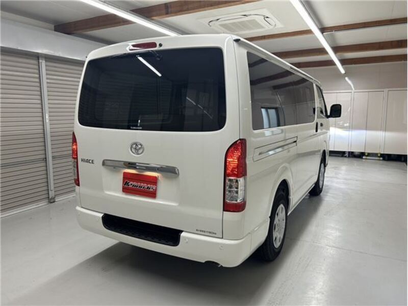 HIACE