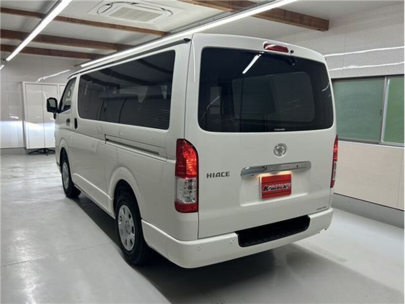 HIACE