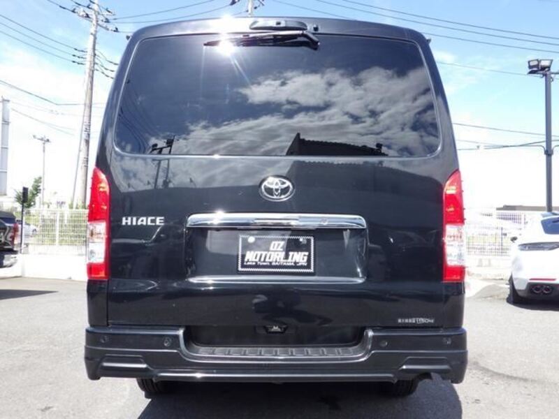 HIACE VAN