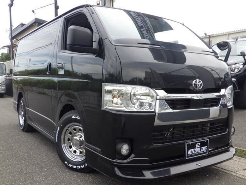 HIACE VAN