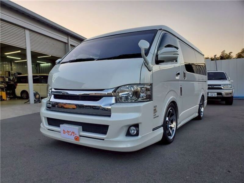 HIACE