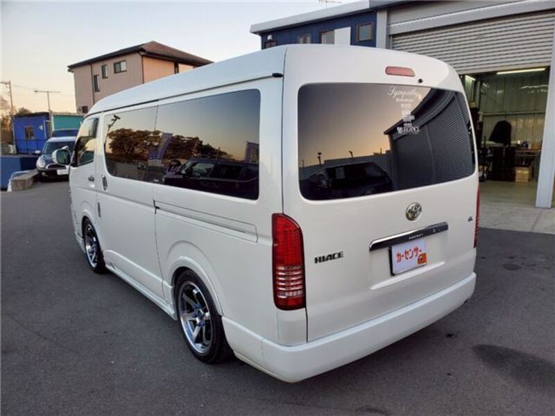 HIACE
