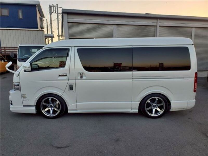 HIACE