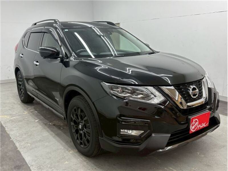 X-TRAIL