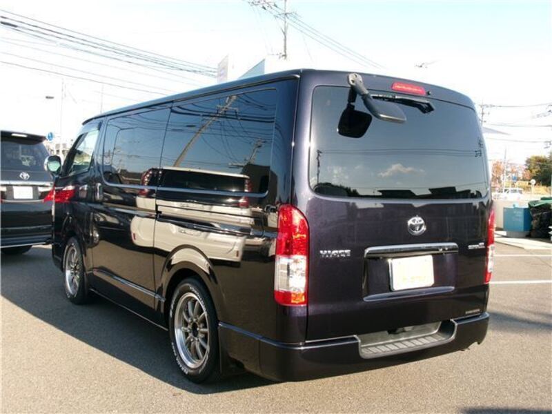 HIACE