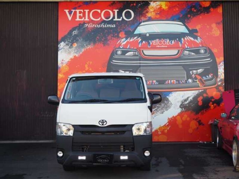 HIACE VAN