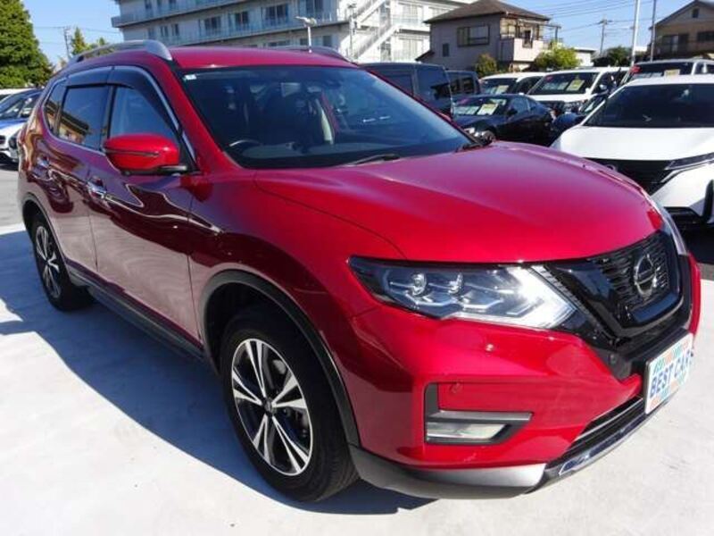 X-TRAIL