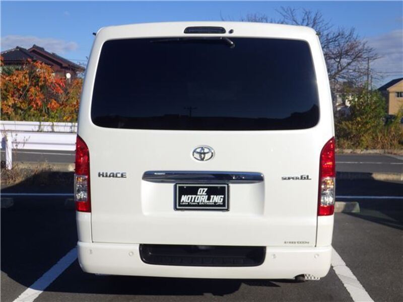 HIACE VAN
