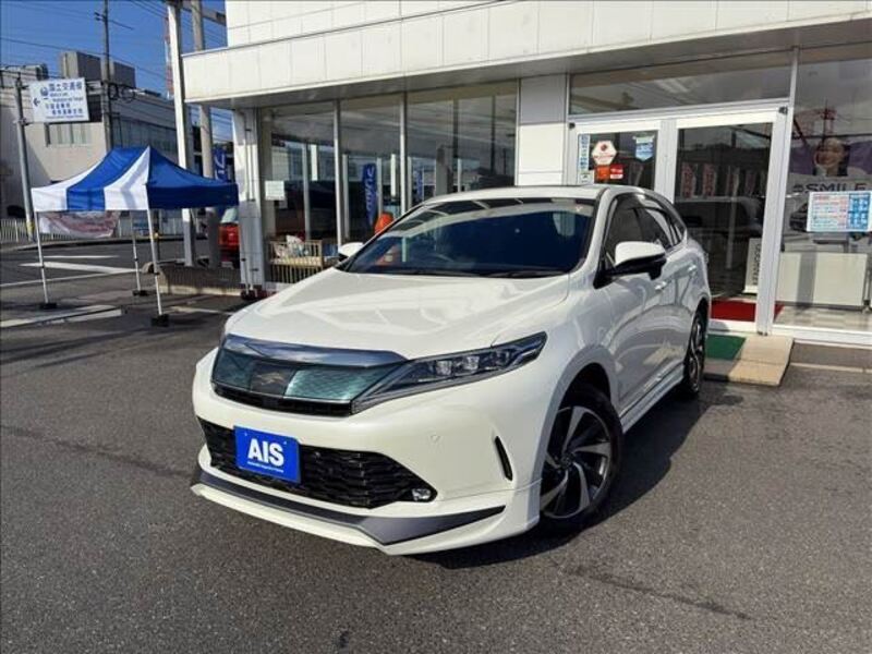 TOYOTA HARRIER