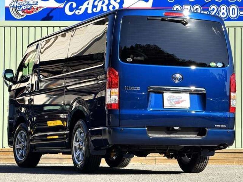 HIACE VAN