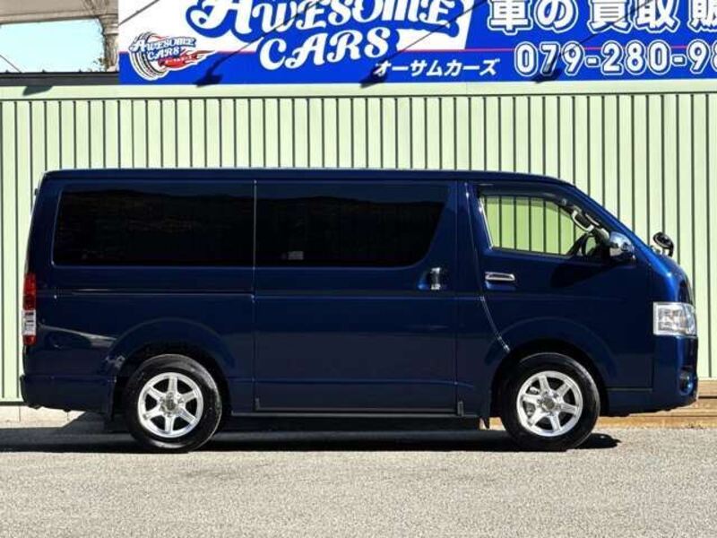 HIACE VAN