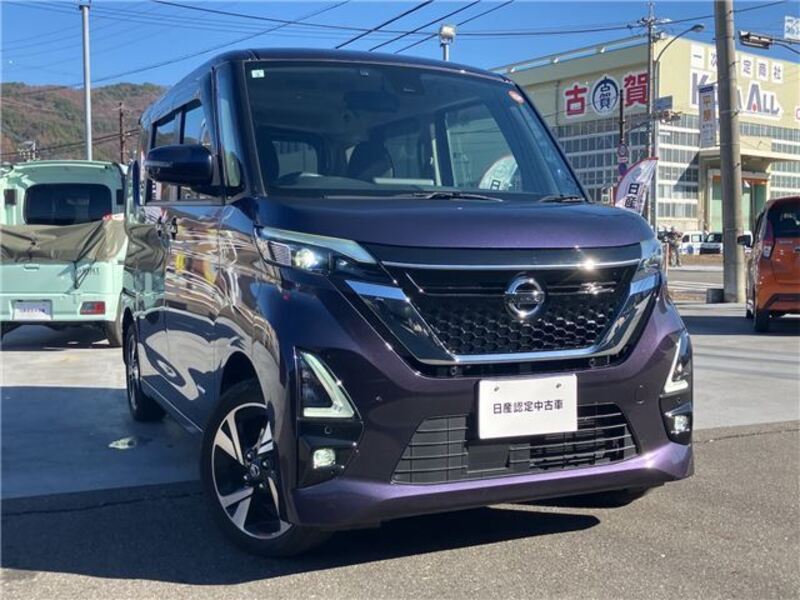 NISSAN ROOX