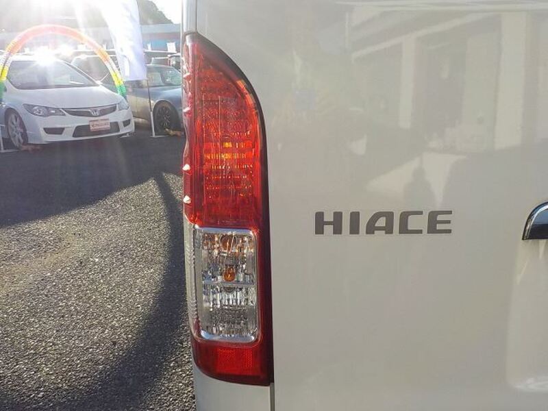 HIACE VAN