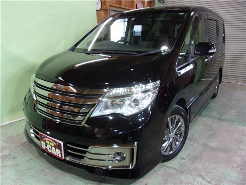 NISSAN SERENA