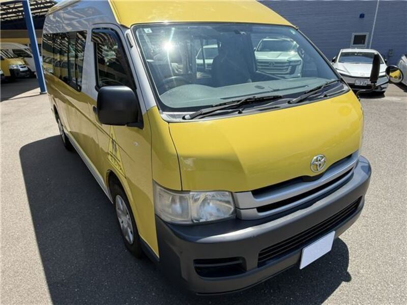 HIACE VAN