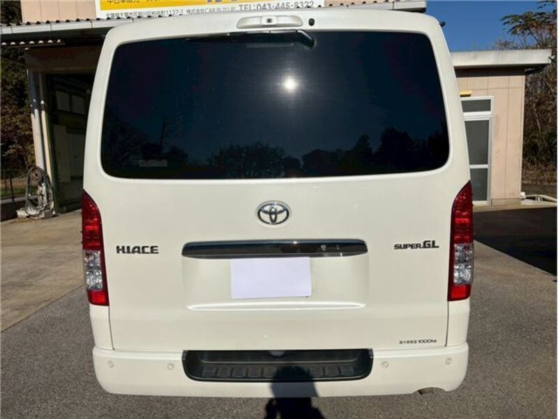 HIACE VAN