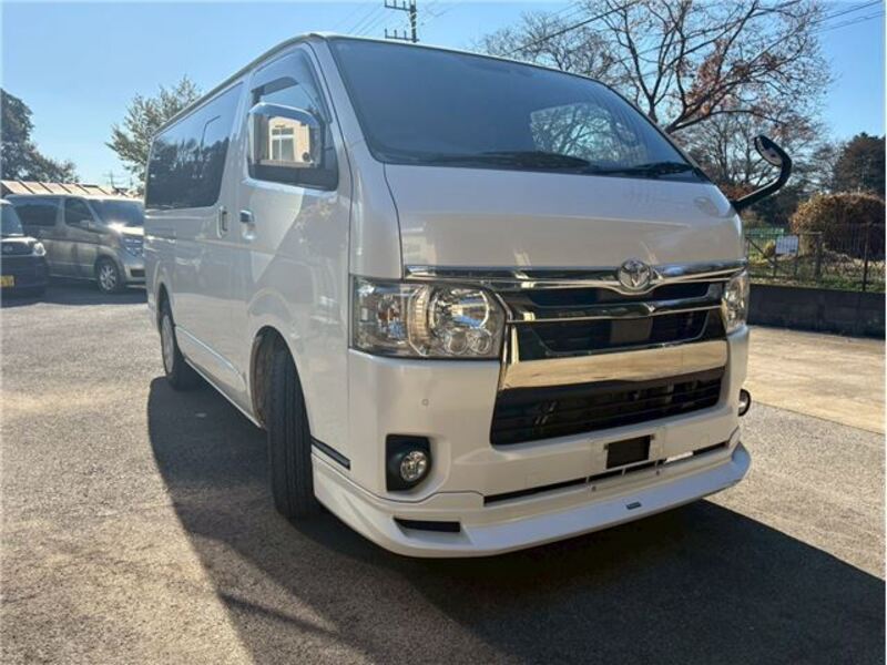 HIACE VAN