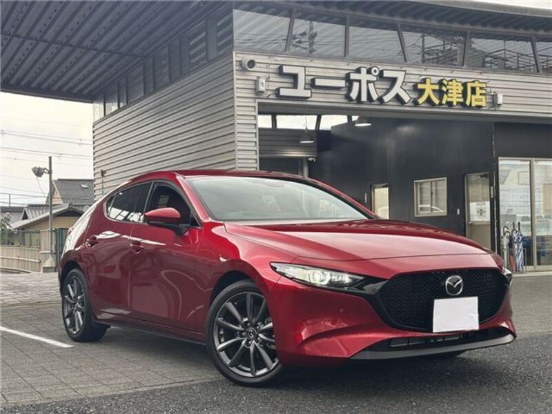 MAZDA3