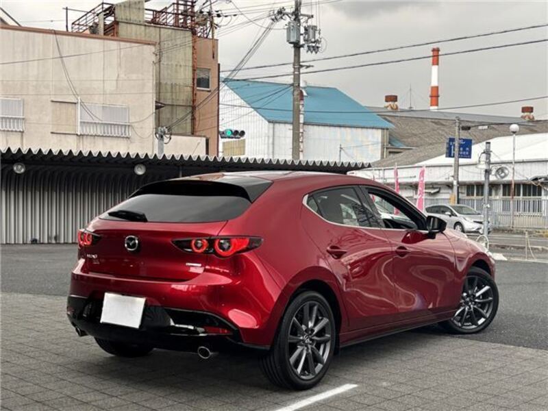 MAZDA3