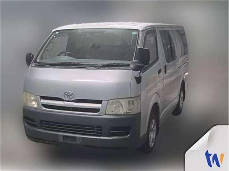 TOYOTA HIACE
