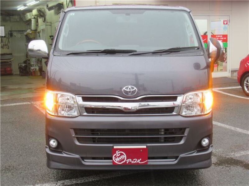 HIACE