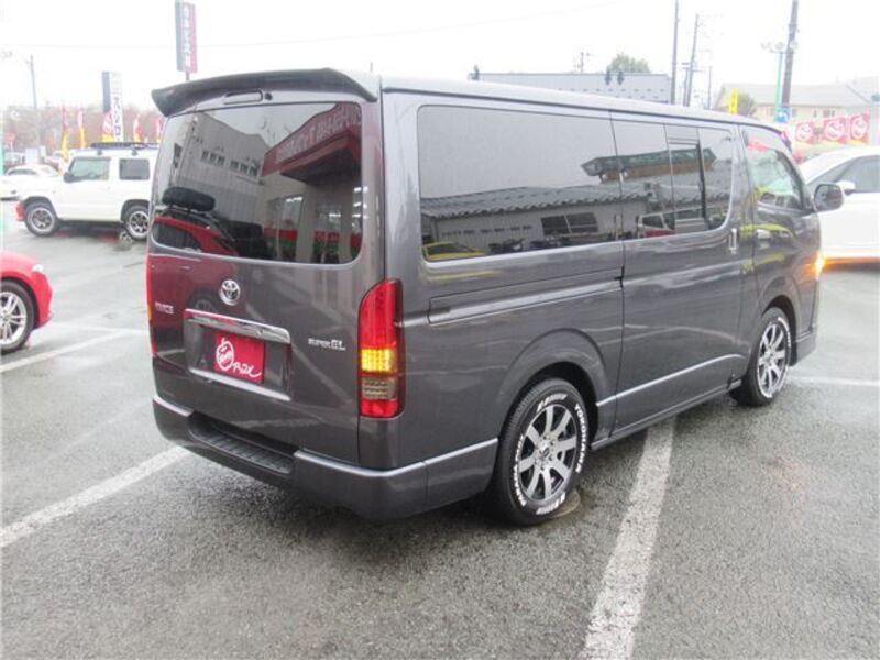 HIACE