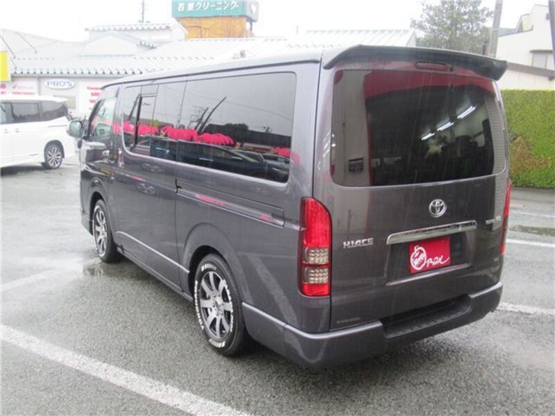 HIACE