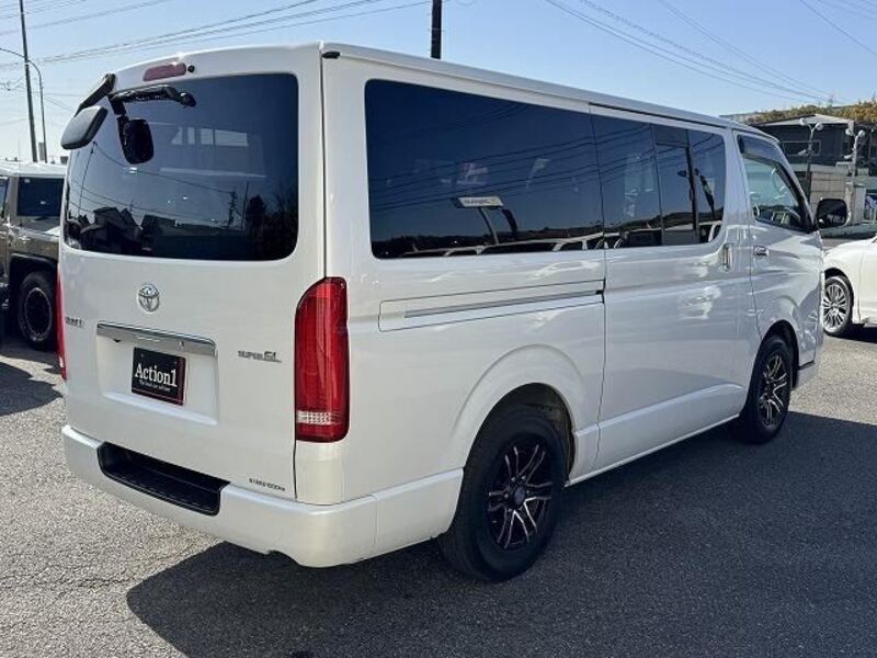 HIACE VAN