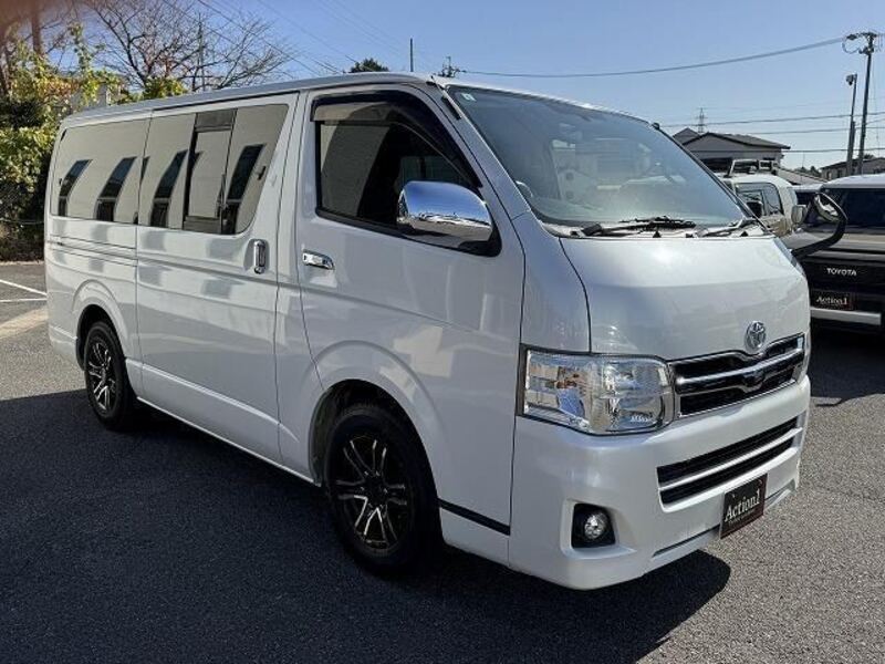 HIACE VAN
