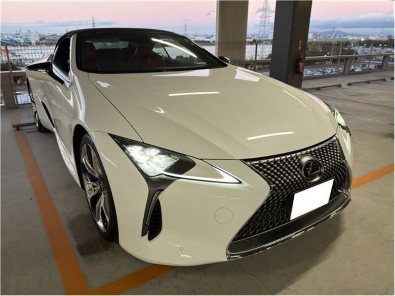 LEXUS LC