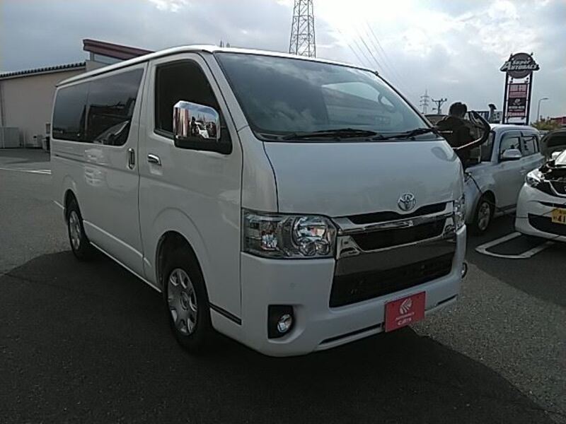 HIACE VAN