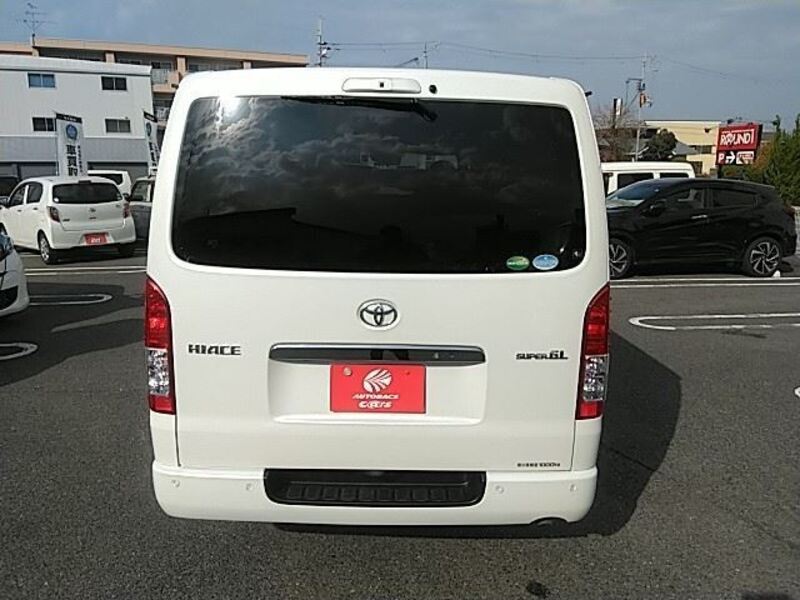HIACE VAN
