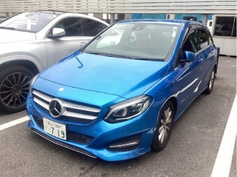 MERCEDES-BENZ B-CLASS